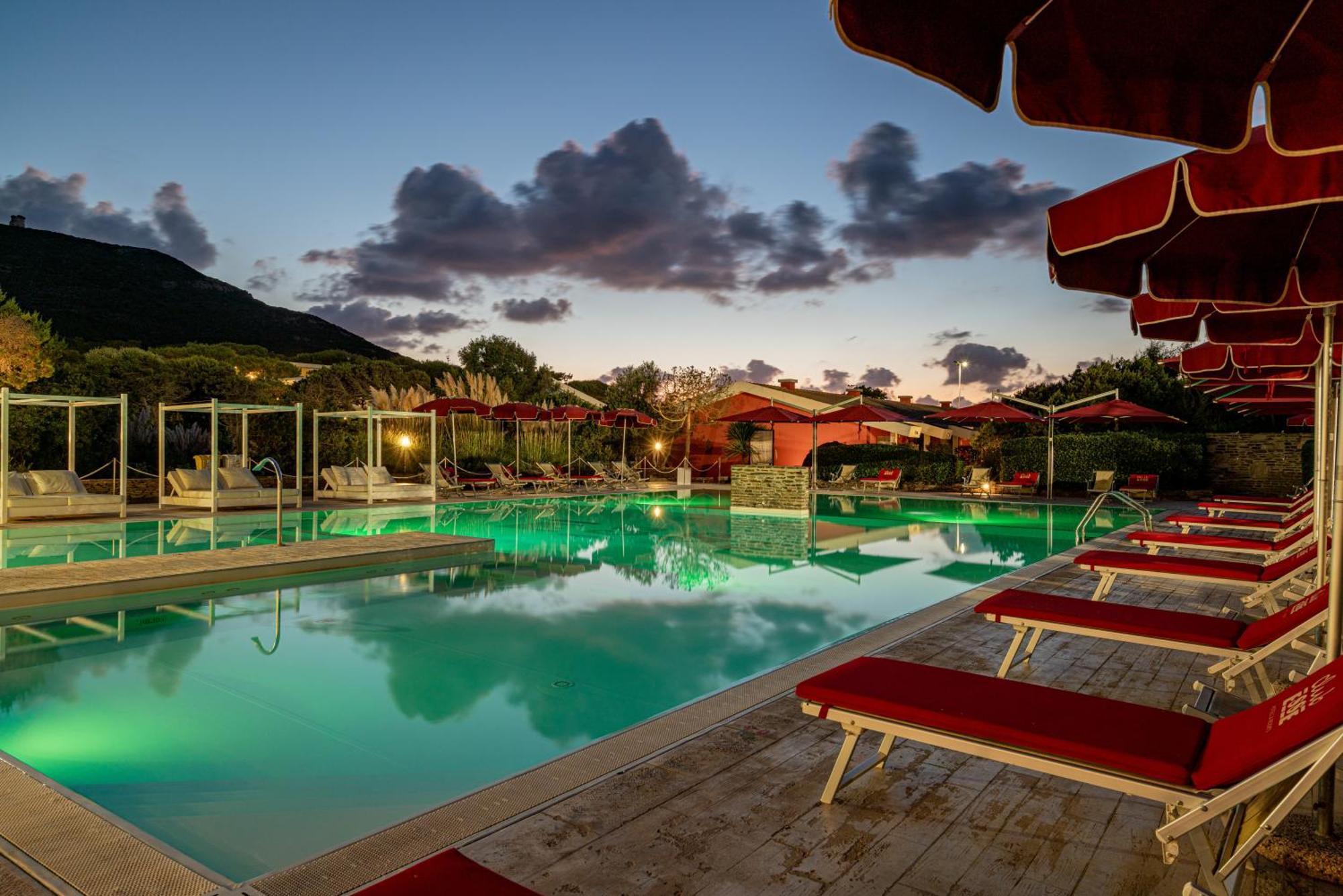 Hotel Club Esse Sporting Stintino Exterior foto